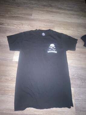The Duck Company Men's Skull and Crossbones Graphic T-Shirt